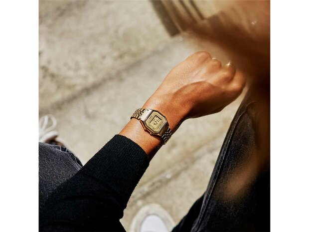 CASIO DAMES - CASIO VINTAGE | Metal-Resin-Chrom&eacute;-messing