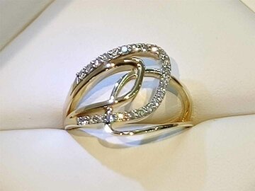 Ring briljant - 18kt Geelgoud | COLLECTION VANSCHOENWINKEL